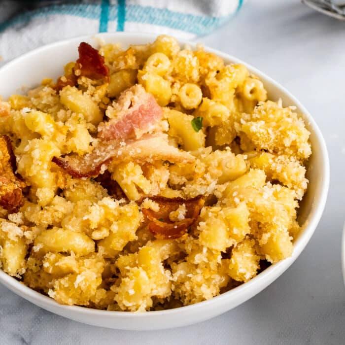 bacon mac and cheese