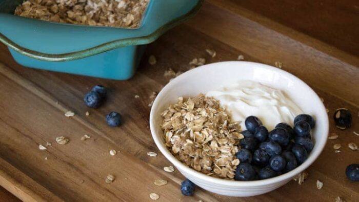 Baked Oatmeal recipe is a healthy breakfast recipe that tastes so good. Pair it with yogurt, berries or fruit and serve it hot.