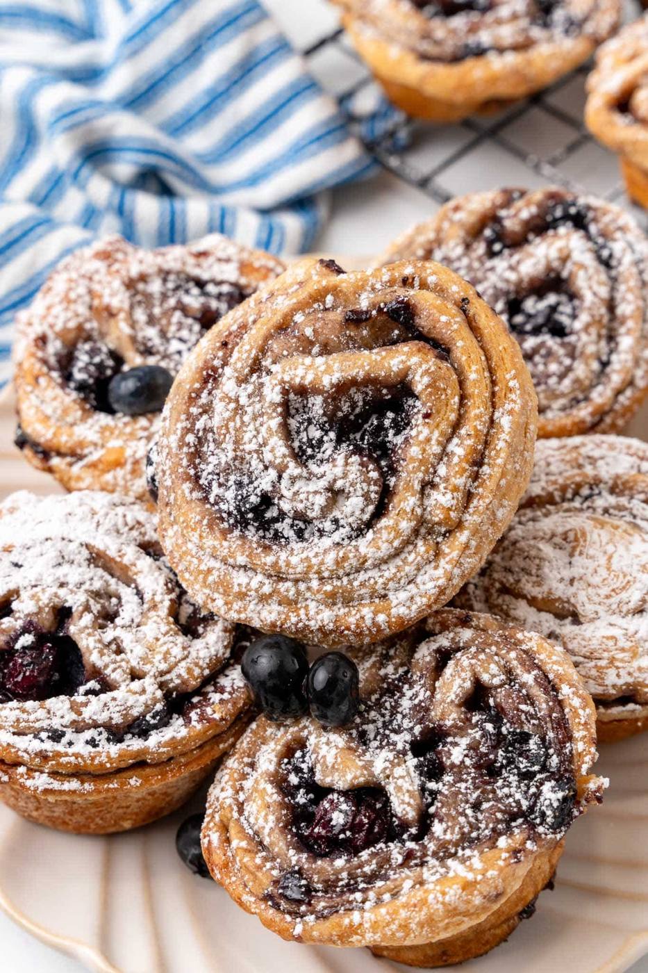 Blueberry Cruffins