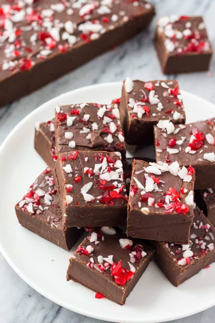 This Candy Cane Chocolate Fudge is smooth, creamy & perfect for Christmas! So easy to make - it's a great gift too!