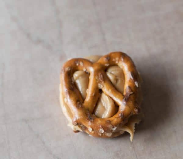 Chocolate Peanut Butter Pretzels. Chocolate Peanut Butter Pretzels are delicious, easy to make and a fun snack to make with kids in the kitchen. Chocolate!!
