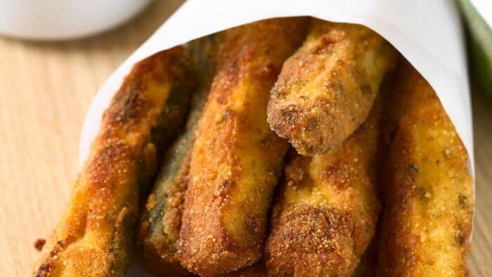 Copycat Zoo Sticks are fried zucchini sticks that are amazingly delicious. This is a fun and easy appetizer recipe.