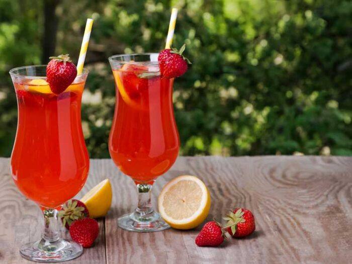 strawberry lemonade copycat recipe