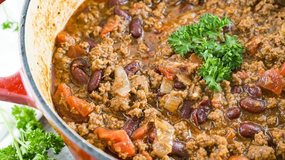 close up of texas roadhouse chili
