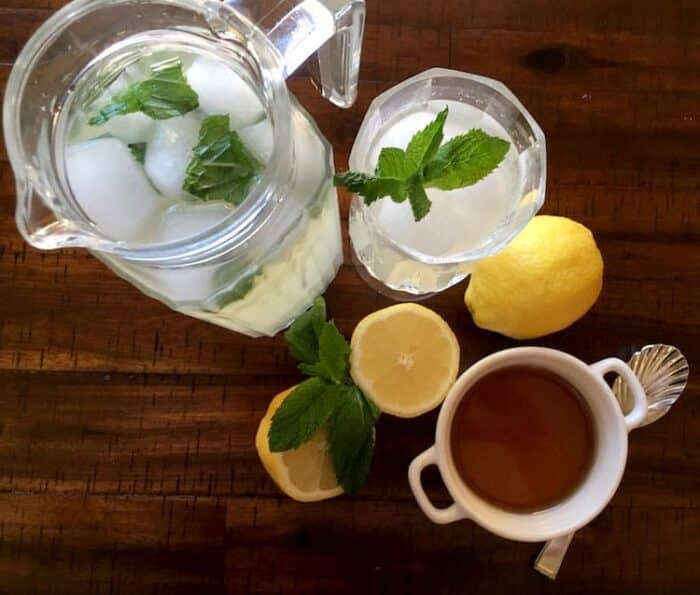 How to Make Lemonade at Home - Make Refreshing Lemonade from Scratch