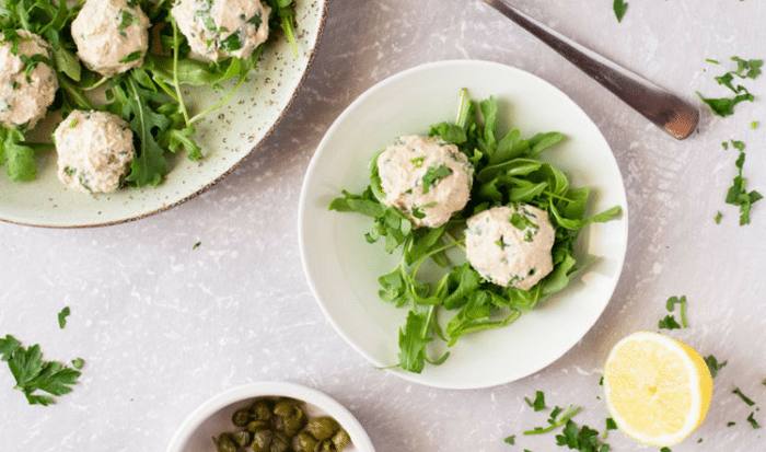Italian Tuna Balls with Lemon and Capers. A great, easy and delicious Italian appetizer that's ready in no time. Zikug