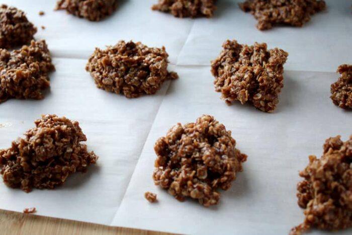 No Bake Chocolate Oatmeal Cookies with Peanut Butter