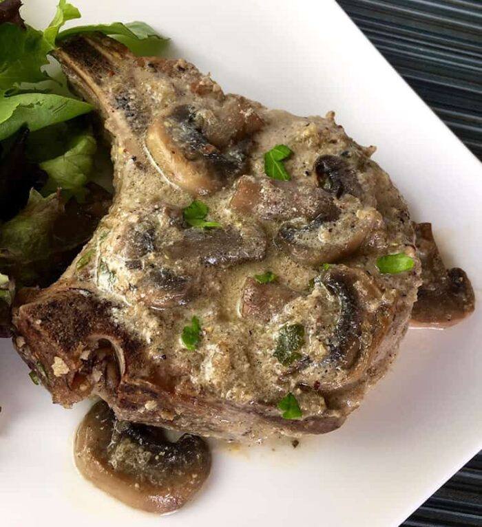 easy pork chops with mushroom gravy