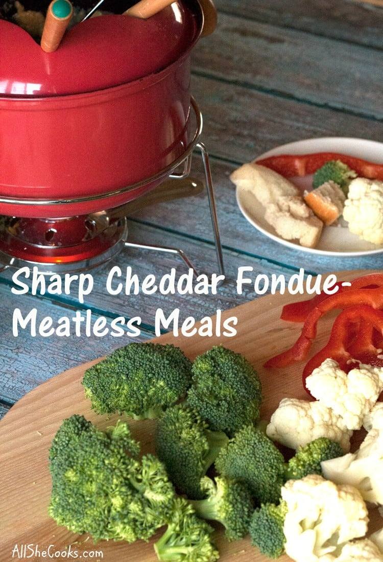 Sharp Cheddar Cheese Fondue