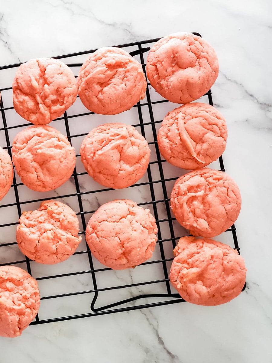 strawberry cake mix cookies