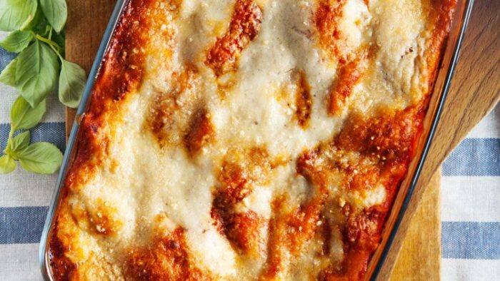 Best Low-Fat Cheese Lasagna. This is a Weight Watchers favorite. At just 6 points per serving, its the perfect meal to enjoy while counting those points. Loaded with vegetables and taste, you'll love this easy lasagna recipe.