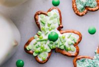 Lucky Shamrock Pretzels
