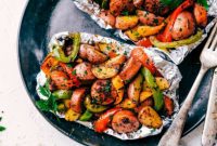 Simple Italian Sausage and Vegetable Foil Dinner