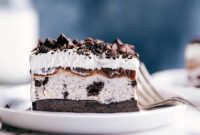 Easy Oreo Ice Cream Cake