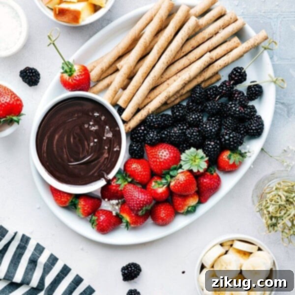 Easy Chocolate Fondue Recipe