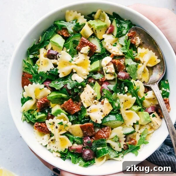 Creamy BLT Pasta Salad with Bacon, Tomatoes & Tangy Dressing 4 img 255105 8