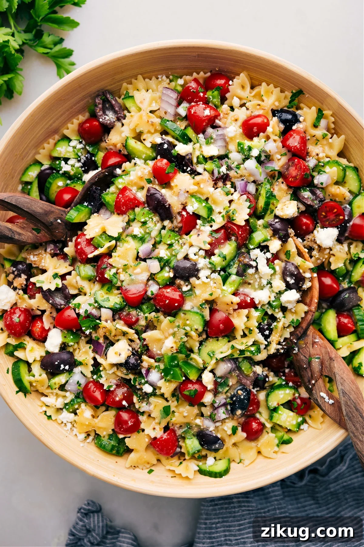 Greek Pasta Salad Greek Recipes: Easy Greek Pasta Salad in a bowl ready to be served.