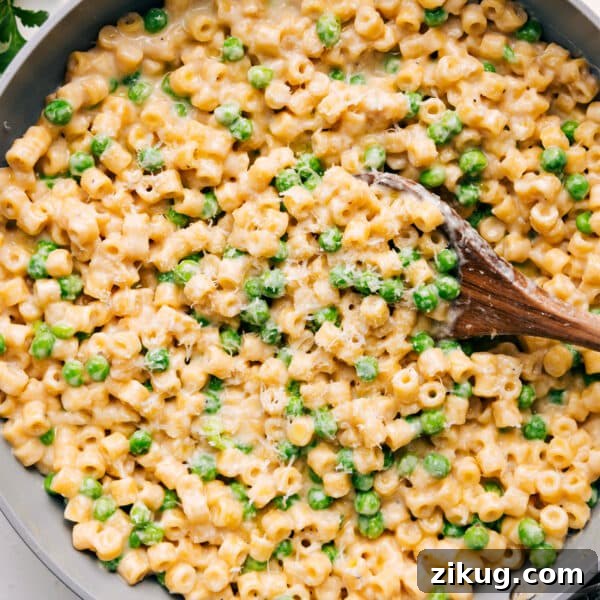 Pasta with peas